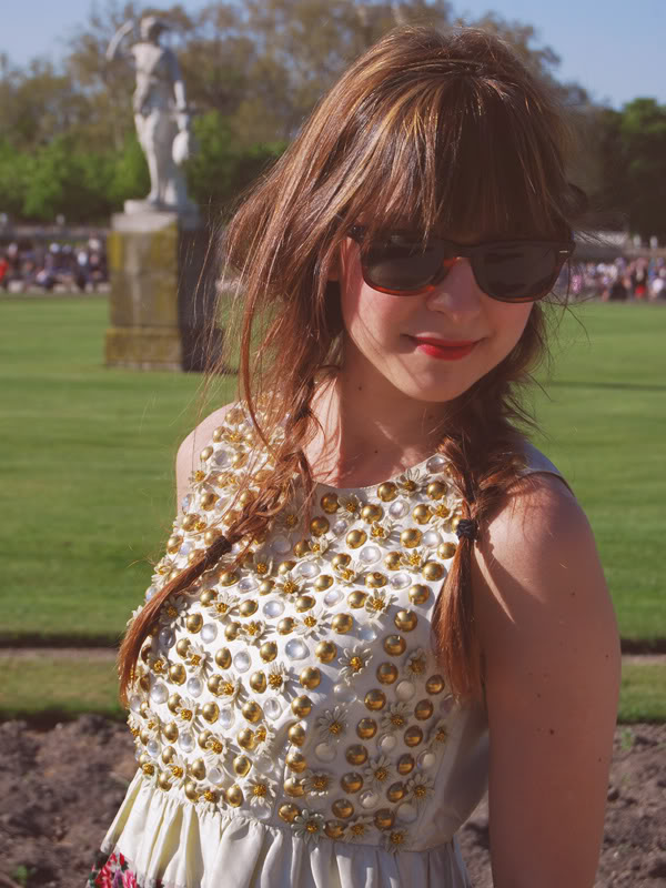 Jardin-Luxembourg-Manoush-dress