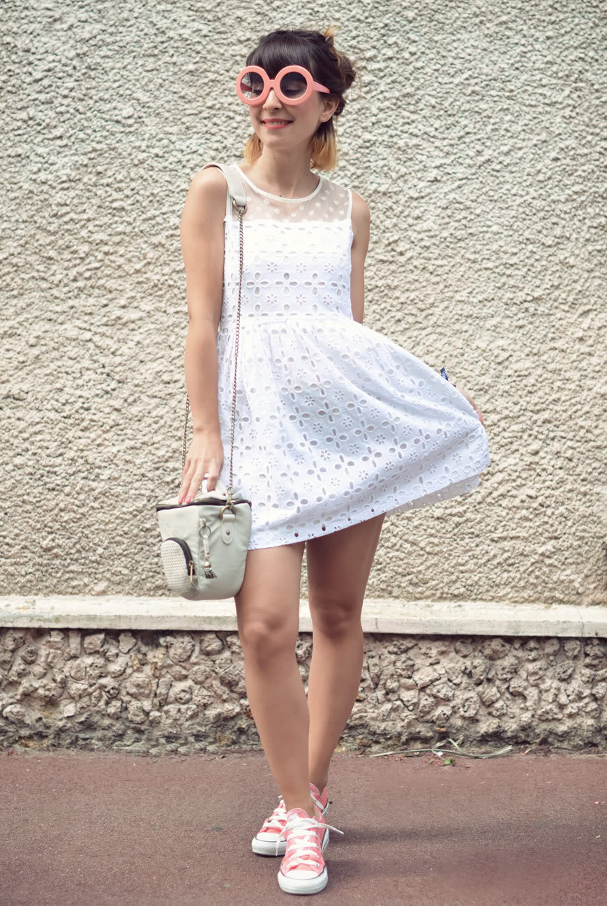 Ice cream streetstyle dress Oliveclothing Converse All Star braid
