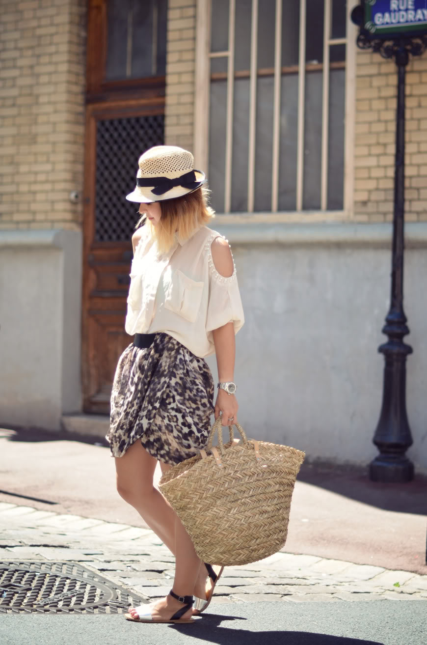On my shoulders streetstyle shirt pearls skirt sandals Summer Concours Chicwish giveaway