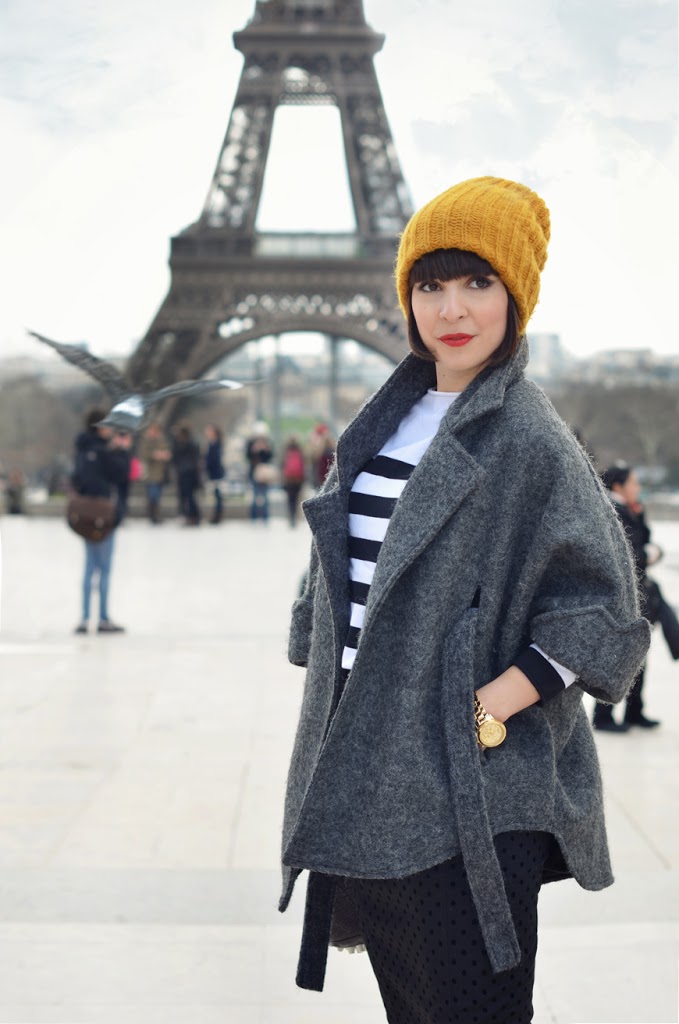 I ♥ Paris Helloitsvalentine streetstyle fashion blog mode Tour Eiffel pencil skirt