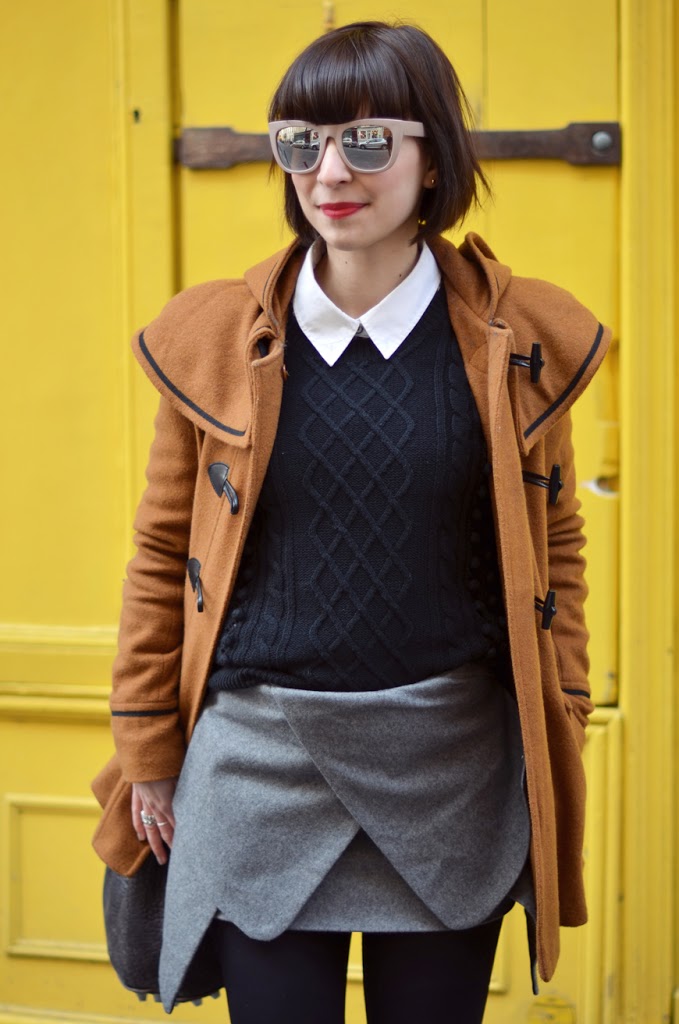 Helloitsvalentine streetstyle fashion blog paris skirt Dr Martens Montmartre