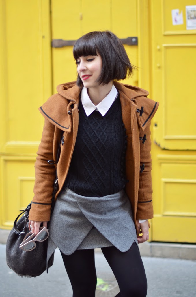 Helloitsvalentine streetstyle fashion blog paris skirt Dr Martens Montmartre