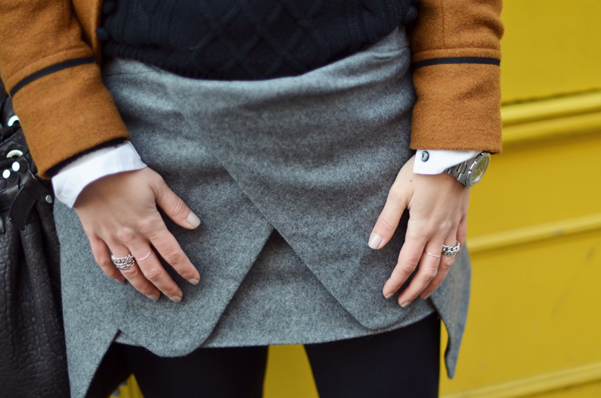 Helloitsvalentine streetstyle fashion blog paris skirt Dr Martens Montmartre