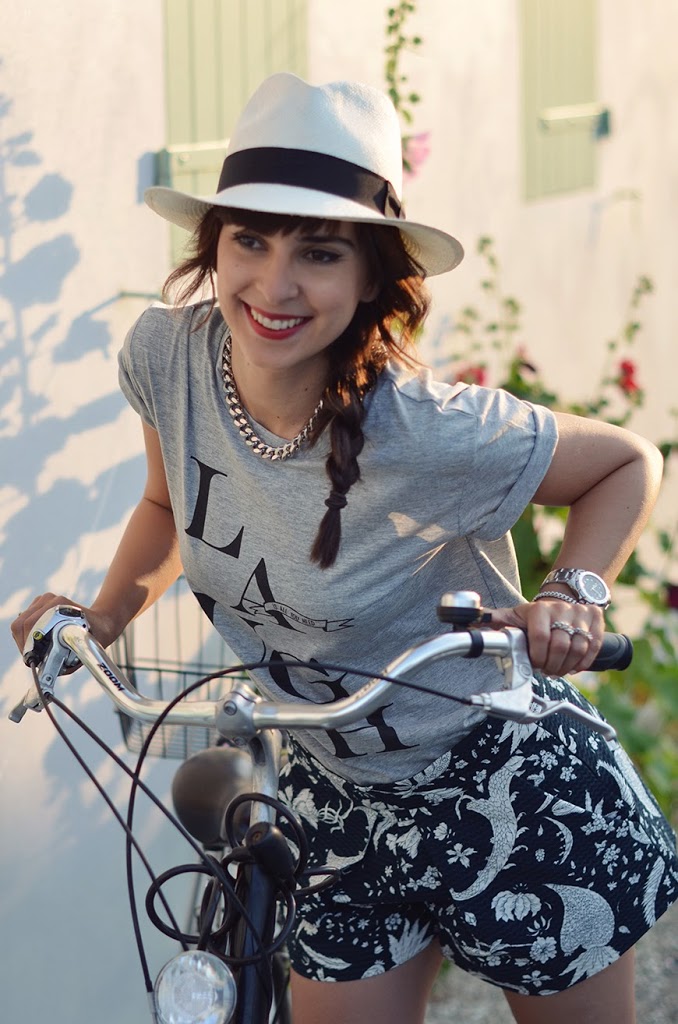 LAUGH is all you need t-shirt Hello it's Valentine collab Ma Demoiselle Pierre lettering outfit streetstyle ile de Ré bicycle vélo panama hat