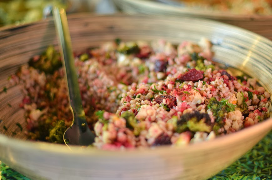 Borough Market Londres food farmers sellers fresh veg and fruits yummy Helloitsvalentine