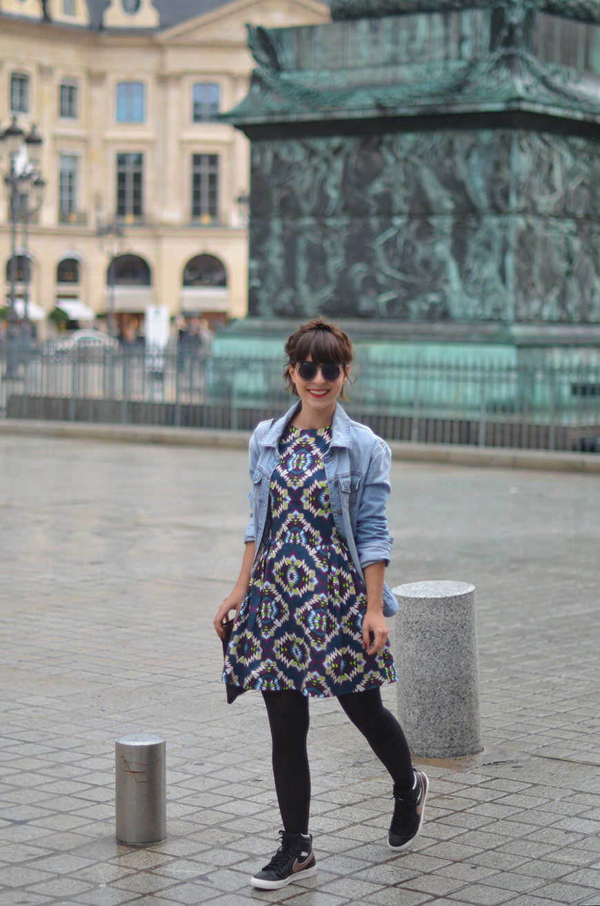 4th and Bleeker x Billabong Manoush Simba dress robe Paris Place Vendôme Helloitsvalentine Hello it's Valentine blog french fashion blogger Nike sneakers Mohekann bag sac bicycle custom bikes