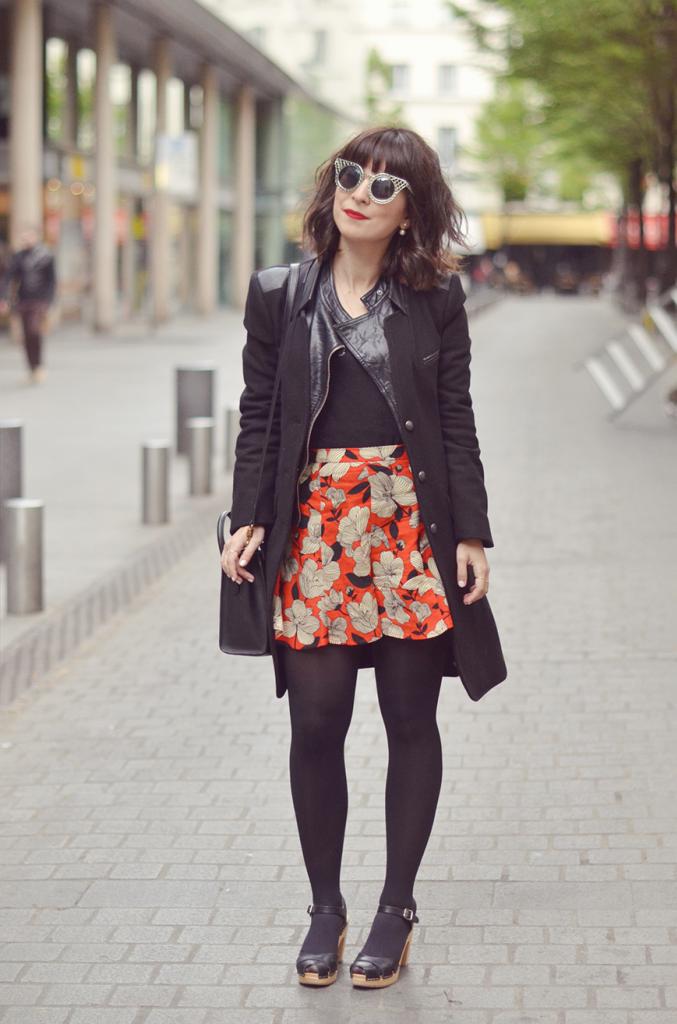 Sabots Suzanne Swedish Hasbeens Helloitsvalentine Place du Marché Saint Honoré Paris streetstyle fashion blogger