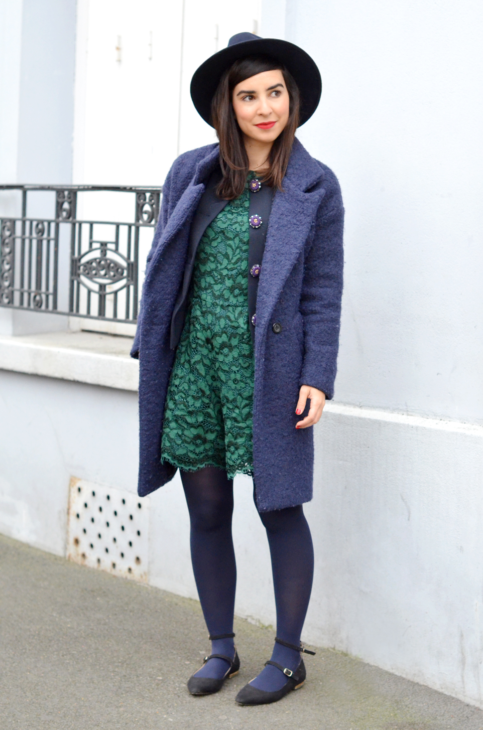 helloitsvalentine blogger parisien french hat fedora lace green blue Manoush Back To School jacket veste