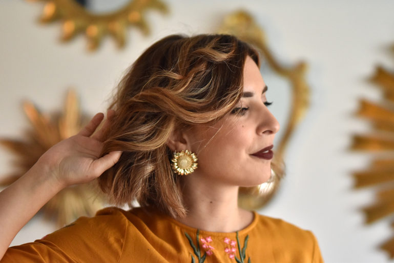 TUTO : comment je boucle mes cheveux avec un fer à lisser | Hello it's