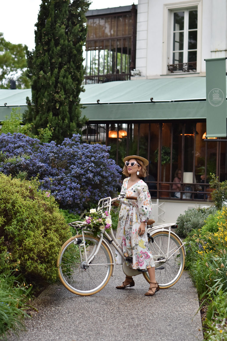 à bicyclette le bhv